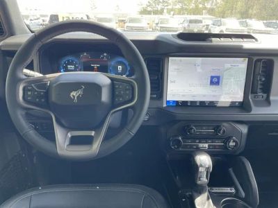 2026 Ford Bronco — photo 10 view