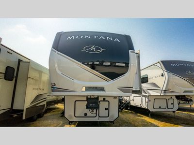 2025 Keystone RV Montana - Photo 3