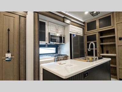 2025 Keystone RV Montana - Photo 39