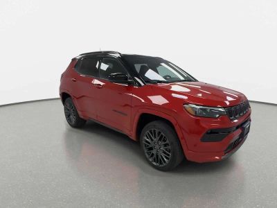2023 Jeep Compass — side profile view