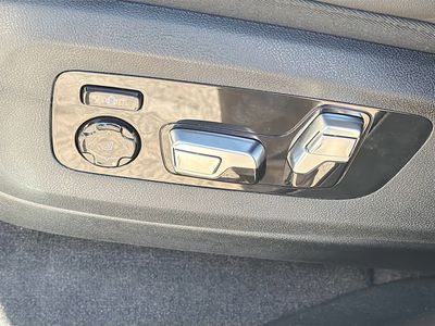 2026 BMW XM — photo 25 view
