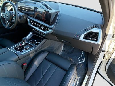 2026 BMW XM — photo 14 view