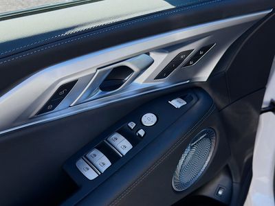 2026 BMW XM — photo 23 view