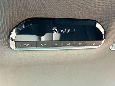 2027 Kia Telluride - Photo 24