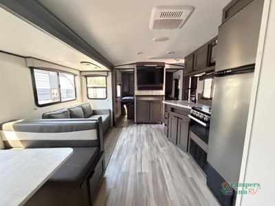 2022 Cruiser Embrace - Photo 15