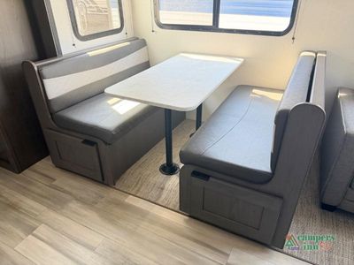2022 Cruiser Embrace - Photo 30