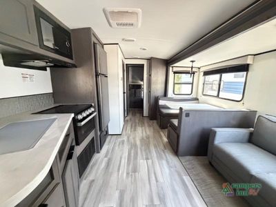 2022 Cruiser Embrace - Photo 12