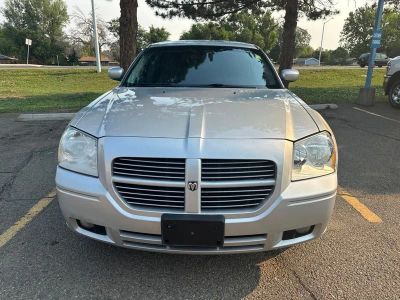 2007 Dodge Magnum — interior view
