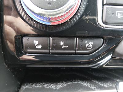 2024 GMC Yukon - Photo 18