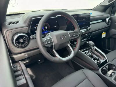2026 Chevrolet Colorado - Photo 3