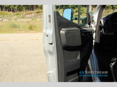 2026 Airstream Atlas - Photo 14