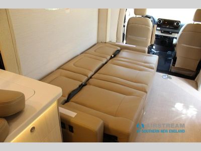 2026 Airstream Atlas - Photo 33