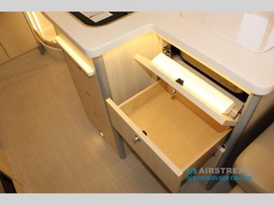 2026 Airstream Atlas - Photo 45