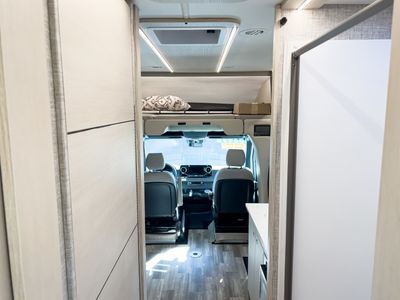 2026 Tiffin WAYFARER - Photo 4