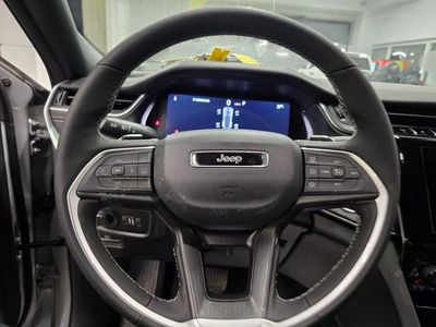 2025 Jeep Grand Cherokee - Photo 16