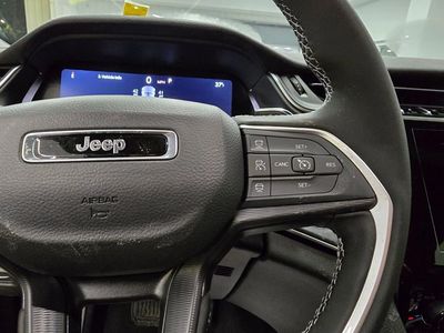 2025 Jeep Grand Cherokee - Photo 18