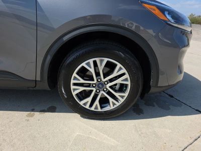 2021 Ford Escape - Photo 16