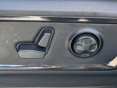 2026 Ram 1500 — photo 14 view