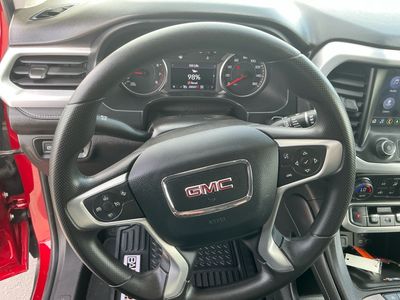 2023 GMC Acadia — photo 13 view