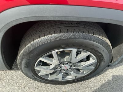 2023 GMC Acadia — photo 22 view