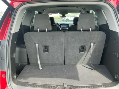 2023 GMC Acadia — photo 17 view