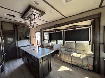2021 Grand Design Solitude - Photo 6