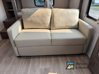 2026 Grand Design Transcend - Photo 15