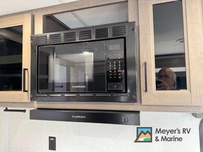 2026 Grand Design Transcend - Photo 11