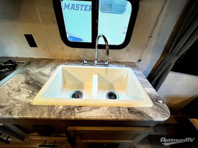 2022 Gulf Stream Kingsport Ultra Lite - Photo 8