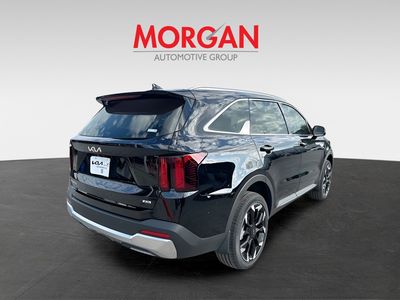 2026 Kia Sorento - Photo 8