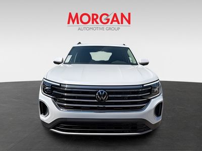 2026 Volkswagen Atlas — side profile view