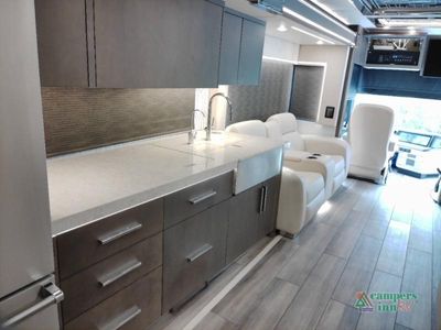 2025 Newmar King Aire - Photo 50