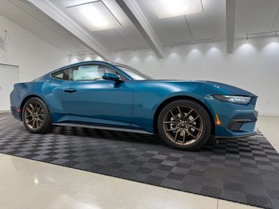 2026 Ford Mustang Ecoboost Coupe EcoBoost I4 GTDi DOHC Turbocharged VCT - Photo 2