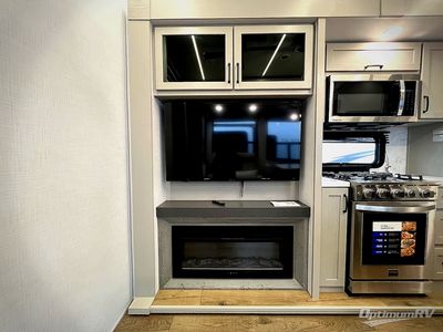 2025 Palomino Columbus - Photo 14
