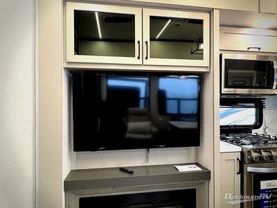 2025 Palomino Columbus - Photo 15