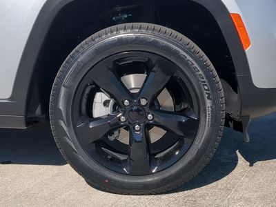 2025 Jeep Grand Cherokee - Photo 11