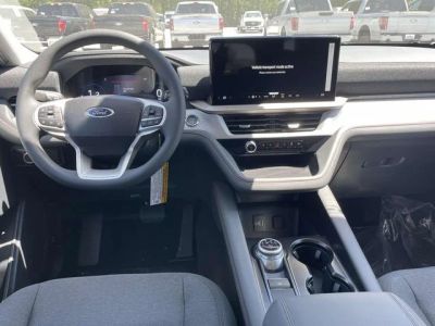 2026 Ford Explorer — photo 9 view