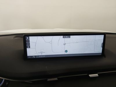 2025 Genesis GV70 — photo 17 view