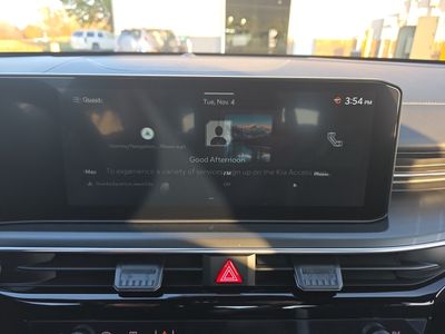 2026 Kia K5 - Photo 9