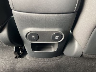 2026 Hyundai IONIQ 5 - Photo 12
