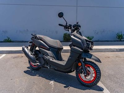 2025 Yamaha Zuma 125 - Photo 2