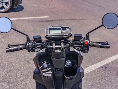 2025 Yamaha Zuma 125 - Photo 14
