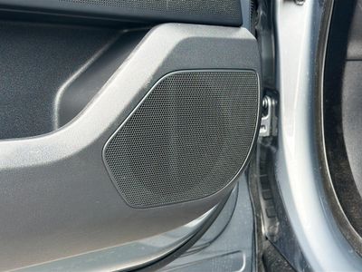 2026 Land Rover Range Rover Velar - Photo 23