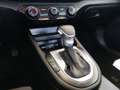 2024 Kia Forte - Photo 16