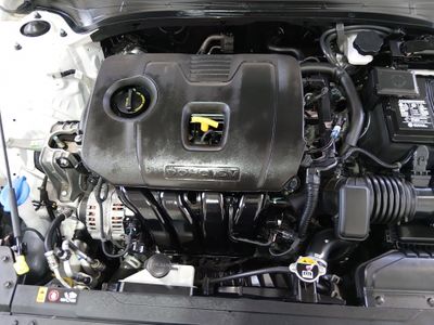 2024 Kia Forte - Photo 9