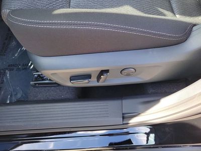 2026 Nissan Rogue — photo 13 view
