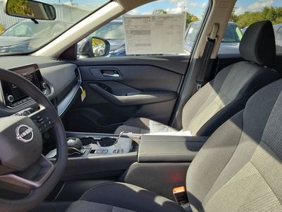 2026 Nissan Rogue — photo 12 view