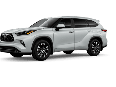 2026 Toyota Highlander Hybrid - Photo 4