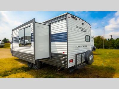 2025 Forest River RV Cherokee Grey Wolf - Photo 7