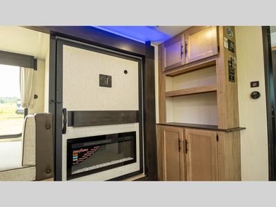 2025 Forest River RV Cherokee Grey Wolf - Photo 29